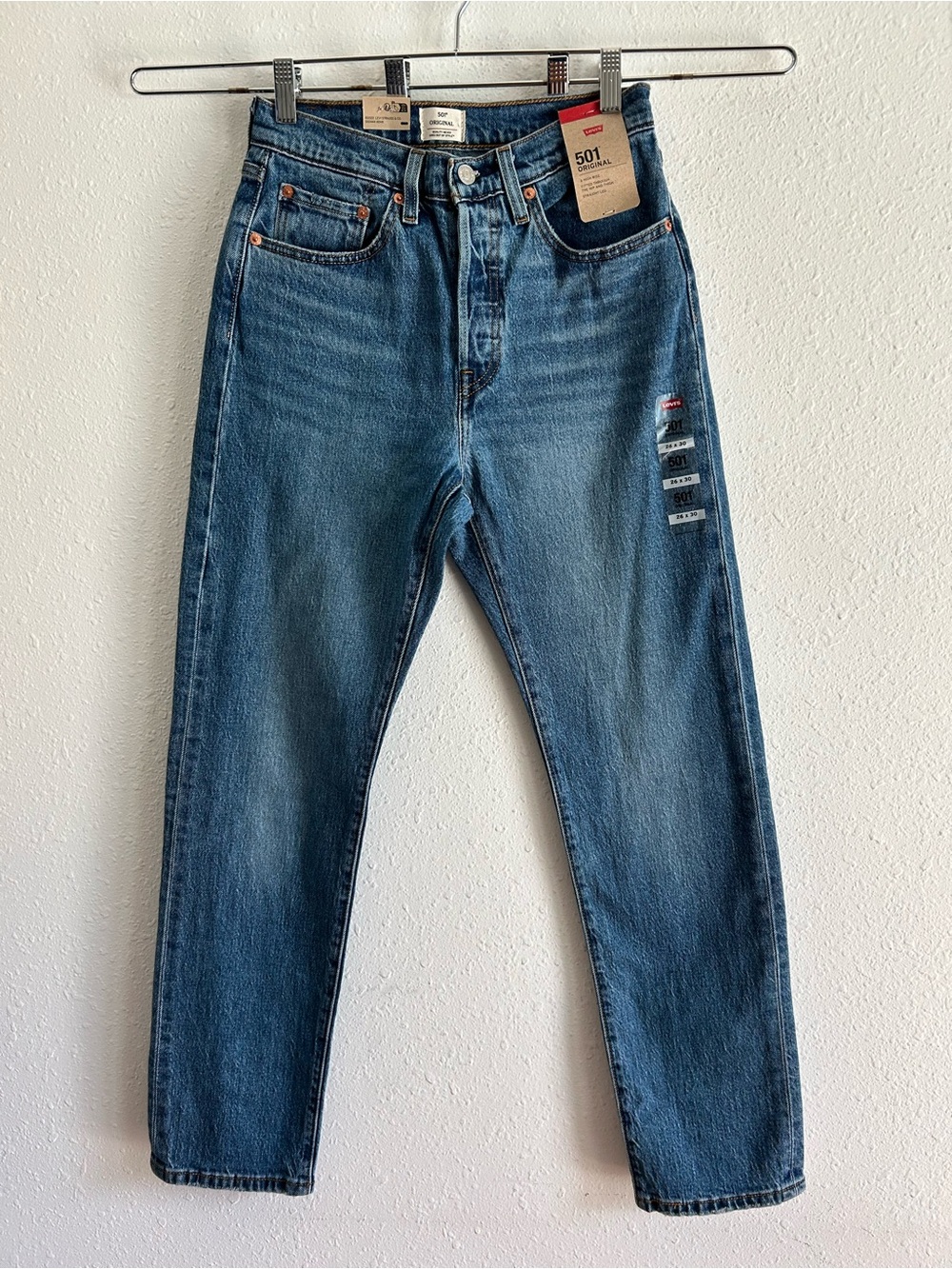 Levi's 501 Jeans Women's Size 26x30 Blue Denim Button Fly Straight Leg
